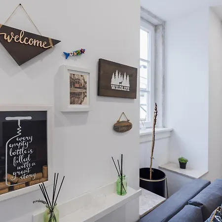 Marques De Sampaio Daire